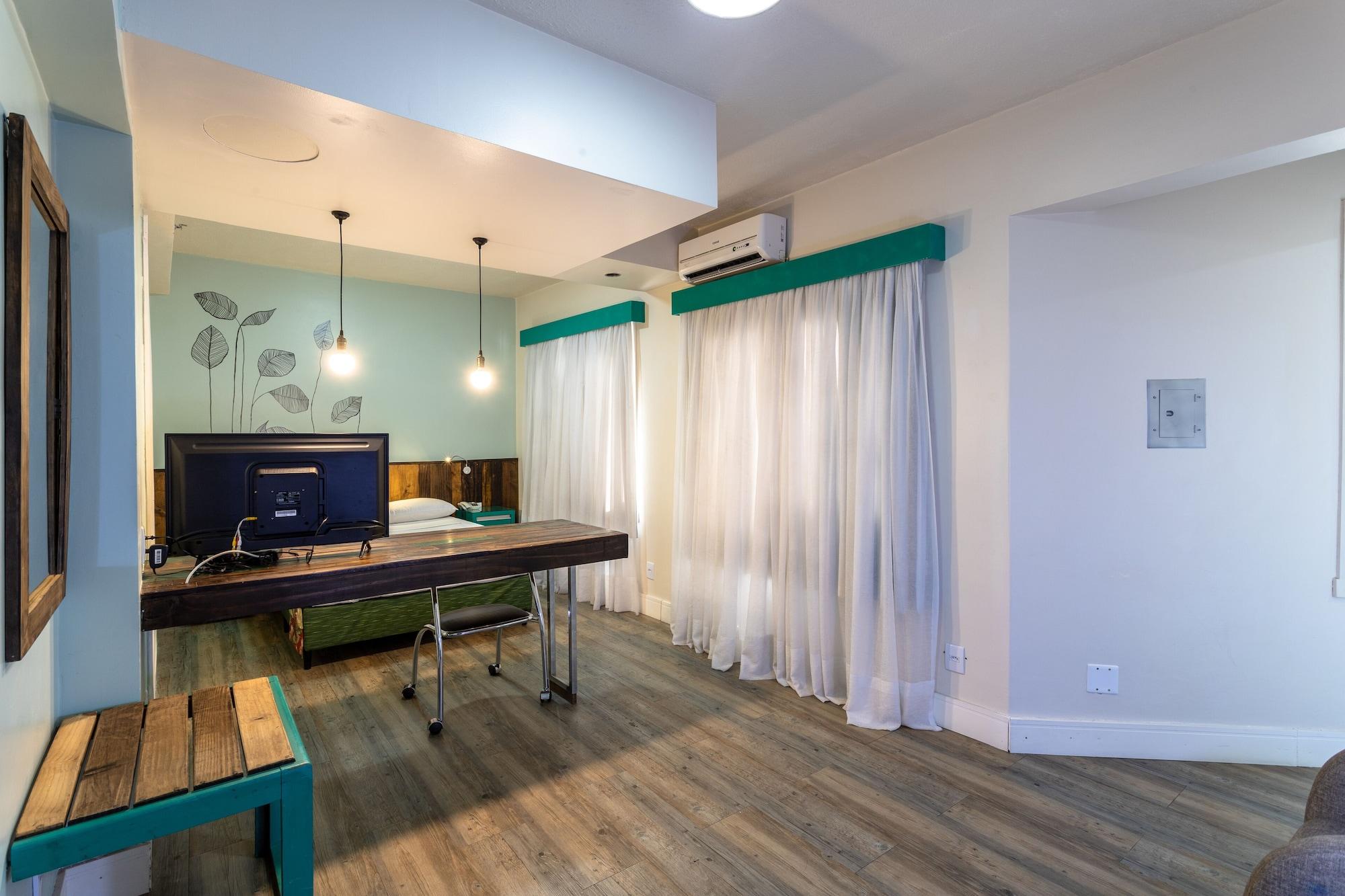 Eko Residence Hotel - Proximo A Santa Casa E Auditorio Araujo Vianna Порту-Алегри Экстерьер фото